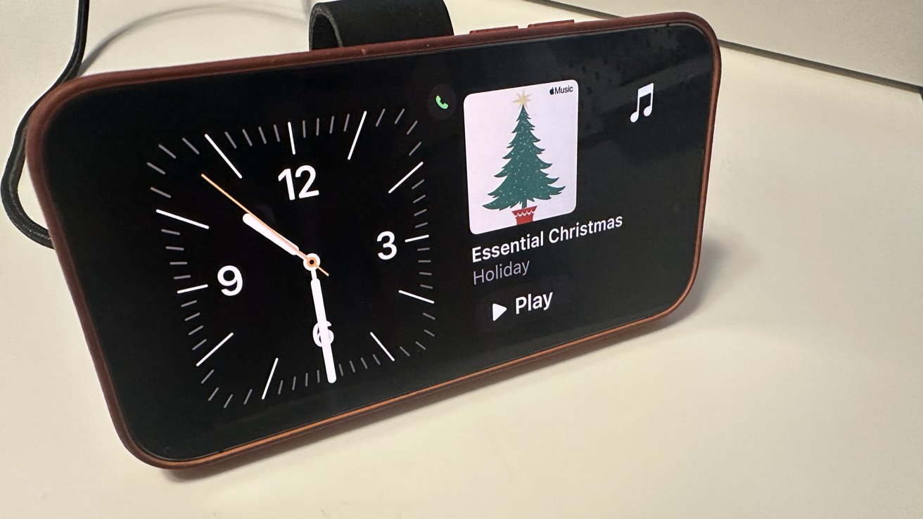 Зарядное устройство MagSafe Butterfly 2-в-1 — конструкция упрощает использование режима ожидания