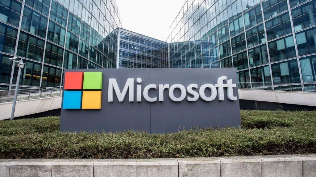 Microsoft против Apple: Microsoft более ценна