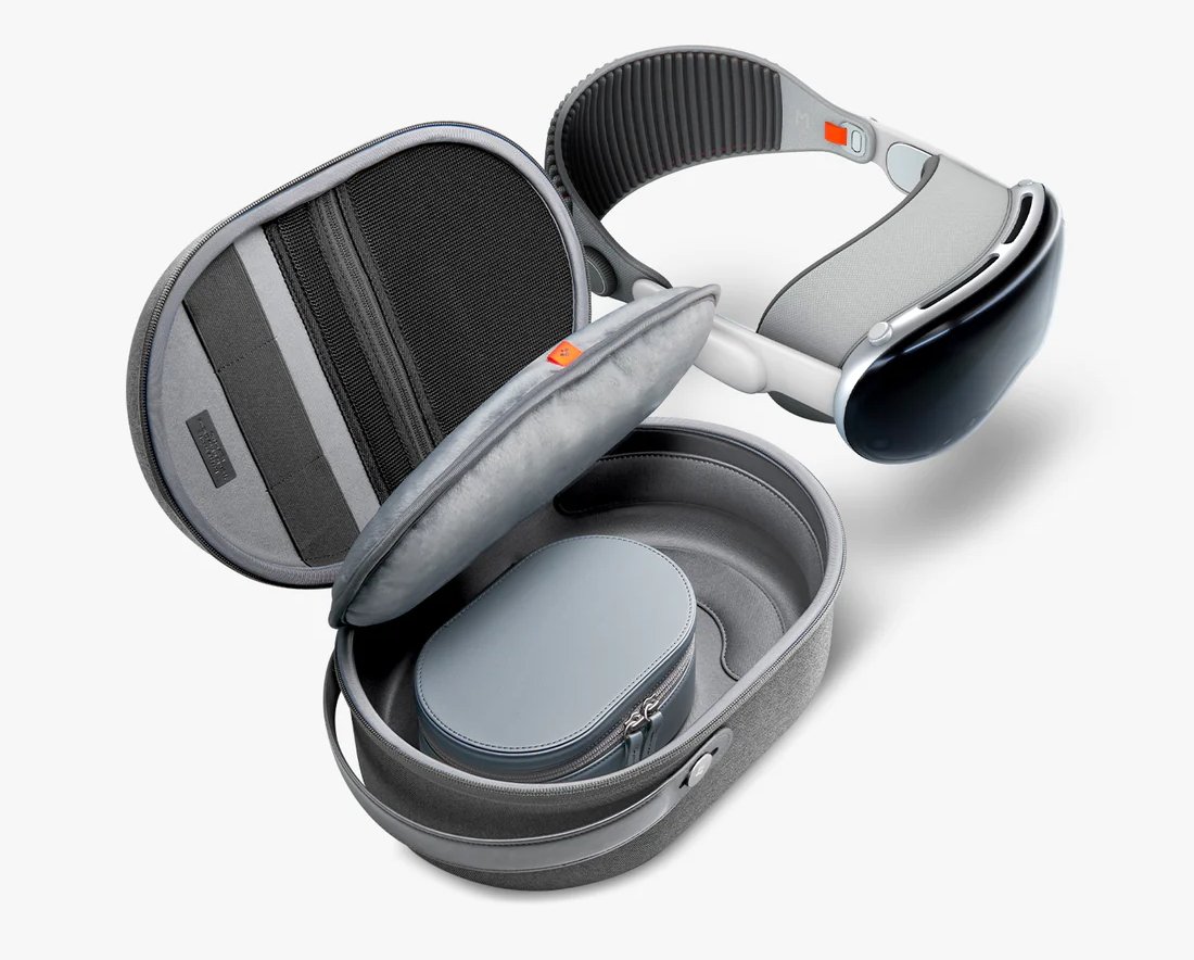 Чехол Apple Vision Pro от Spigen