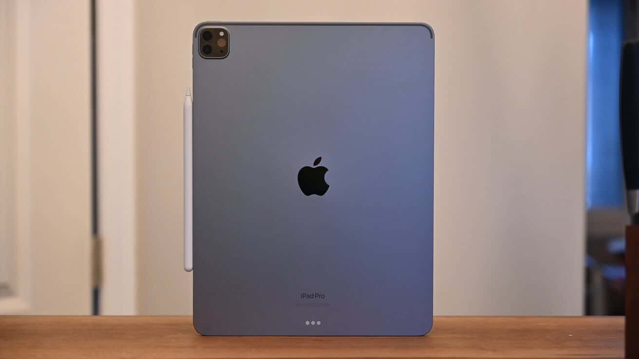 Слух об OLED iPad Pro — заказы на экраны сокращаются
