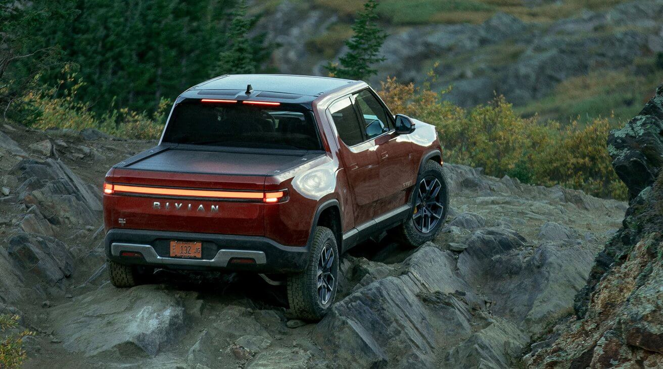 Вице-президент Apple по аппаратному обеспечению уходит в Rivian