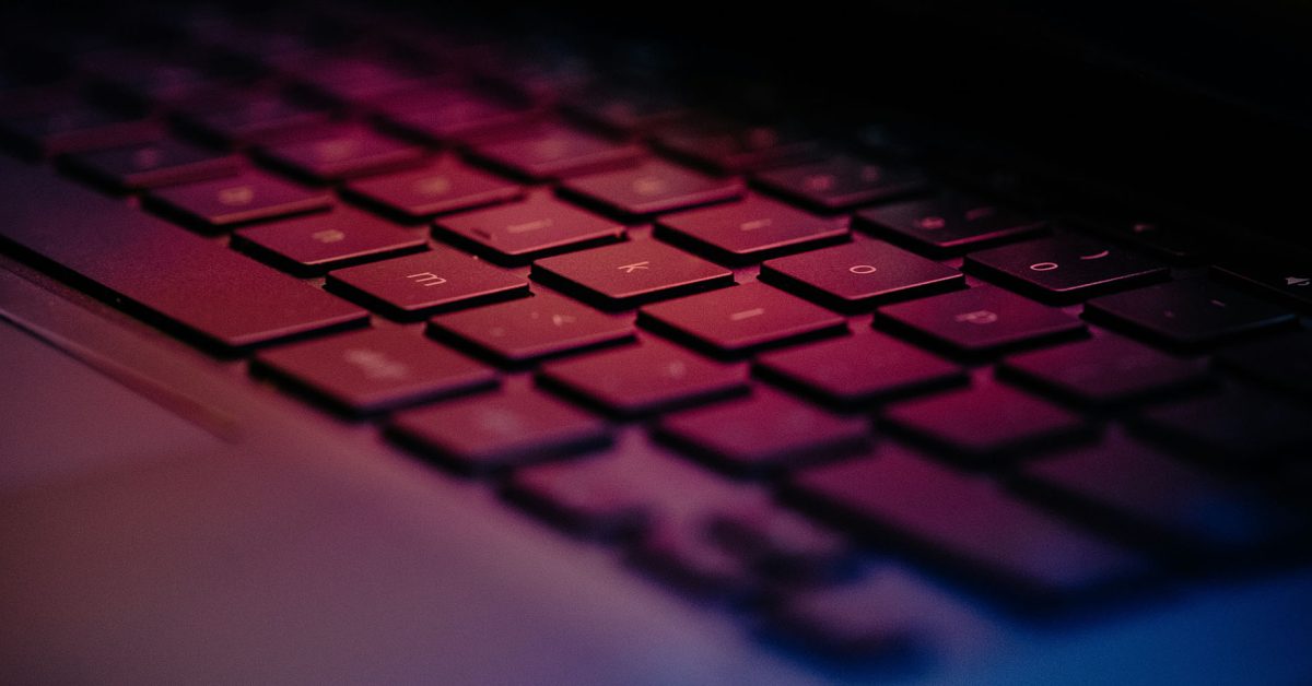 Законодательство Великобритании может запретить обновления безопасности Apple по всему миру;  «беспрецедентное превышение полномочий»