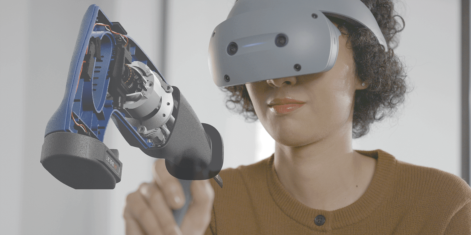 Sony предлагает конкуренцию Vision Pro (на фото гарнитура)