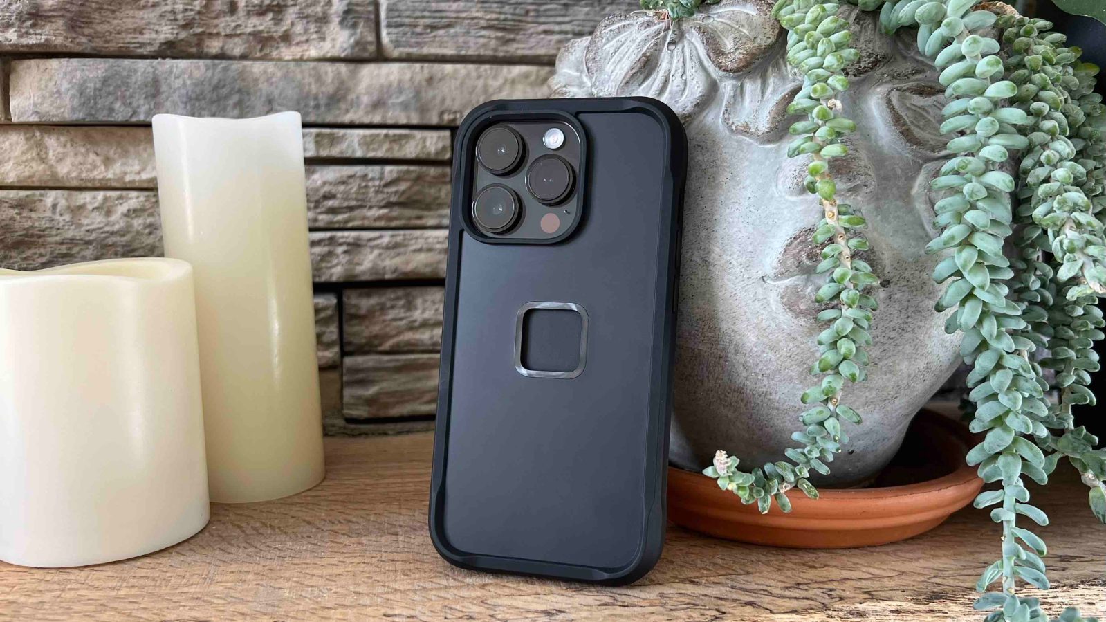 Nomad x Peak Design Прочный