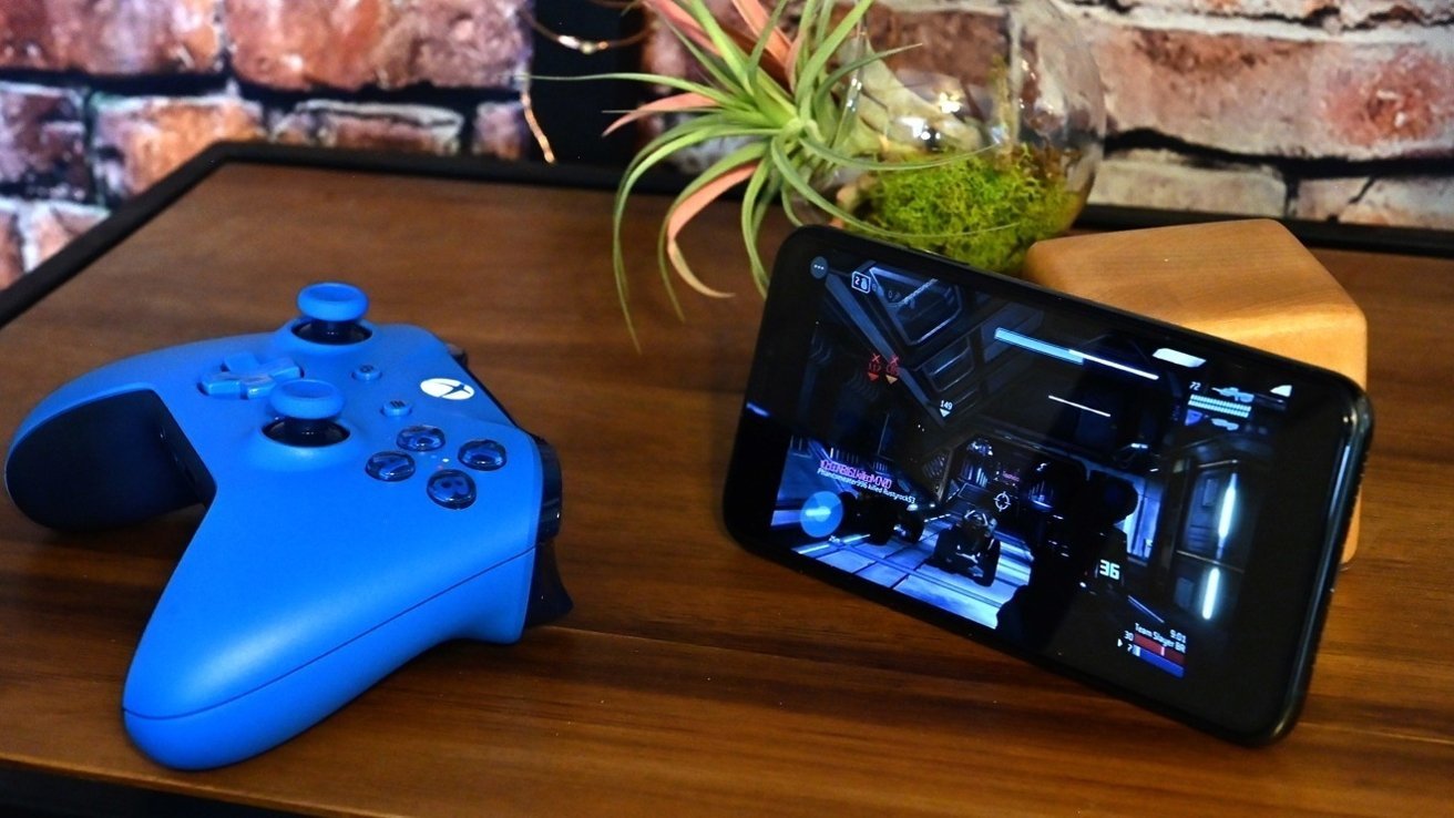 Контроллеры современных игровых консолей можно подключать к Apple Vision Pro.