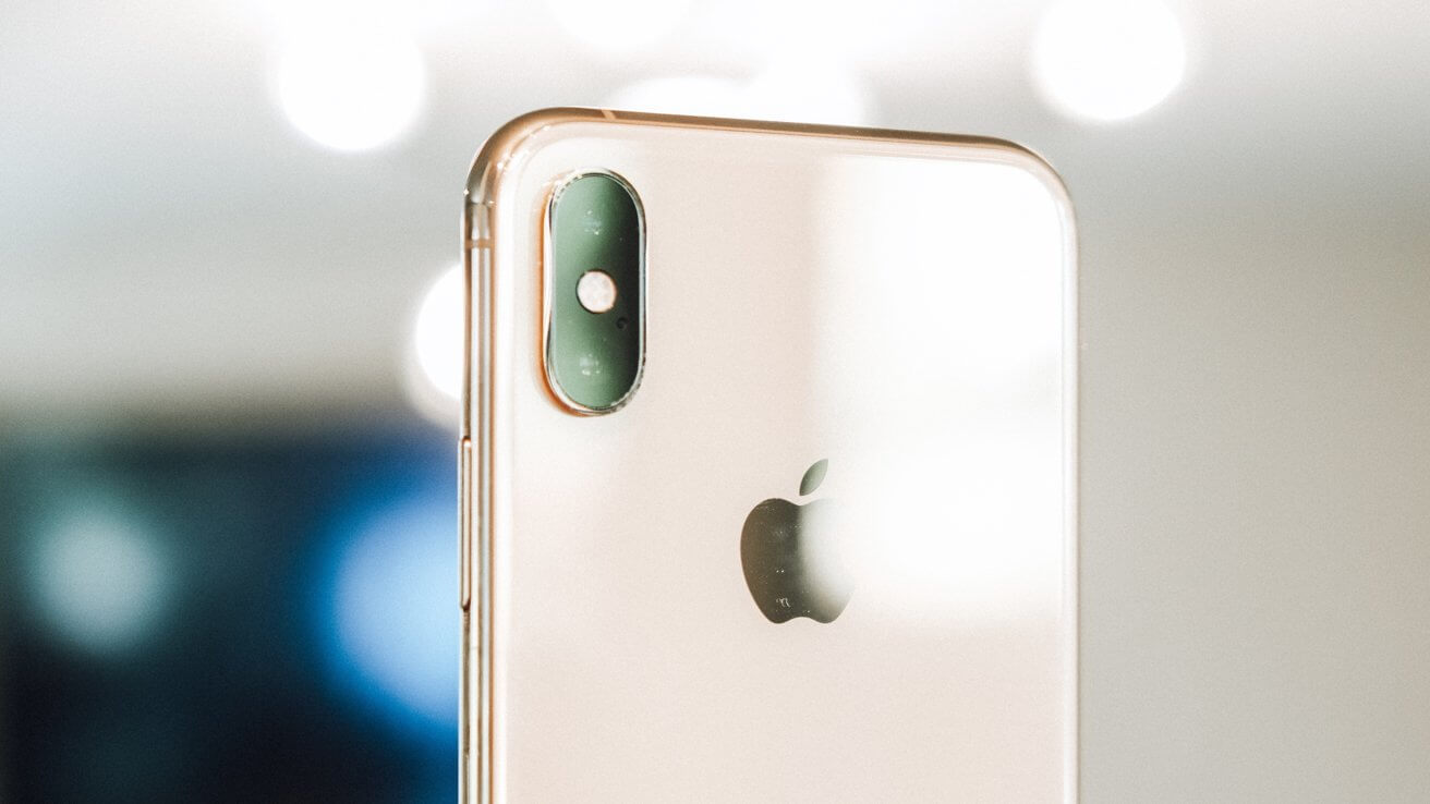 По слухам, дизайн выступа камеры iPhone 16 снова изменится