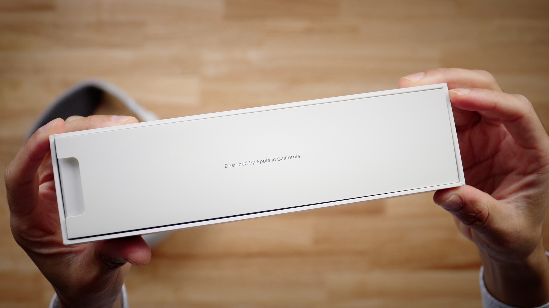 Ремешок для разработчика Apple Vision Pro, разработанный Apple, в пакете «Калифорния»