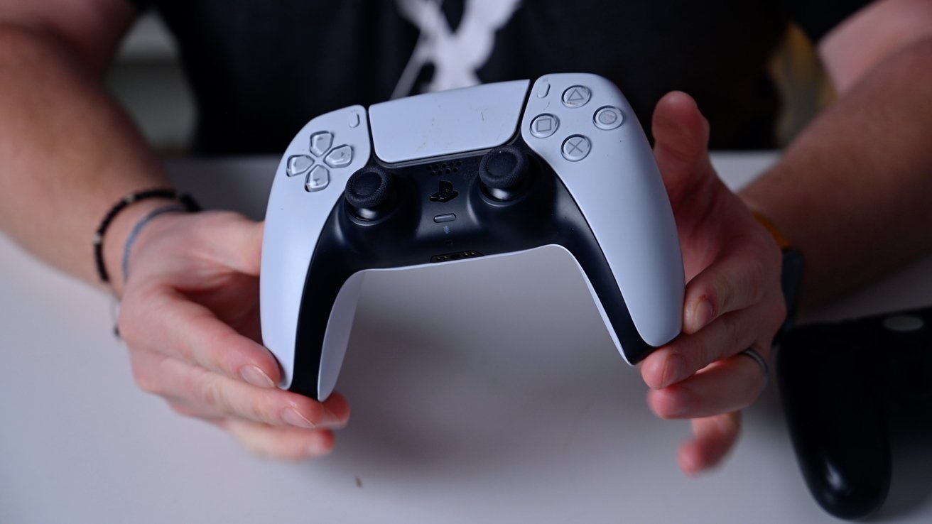 Игровой контроллер Sony DualSense для PlayStation 5