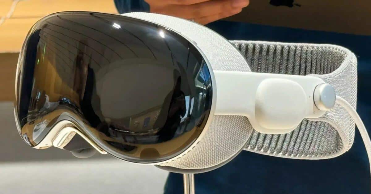 Аренда Vision Pro на час или день перед запуском в Китае
