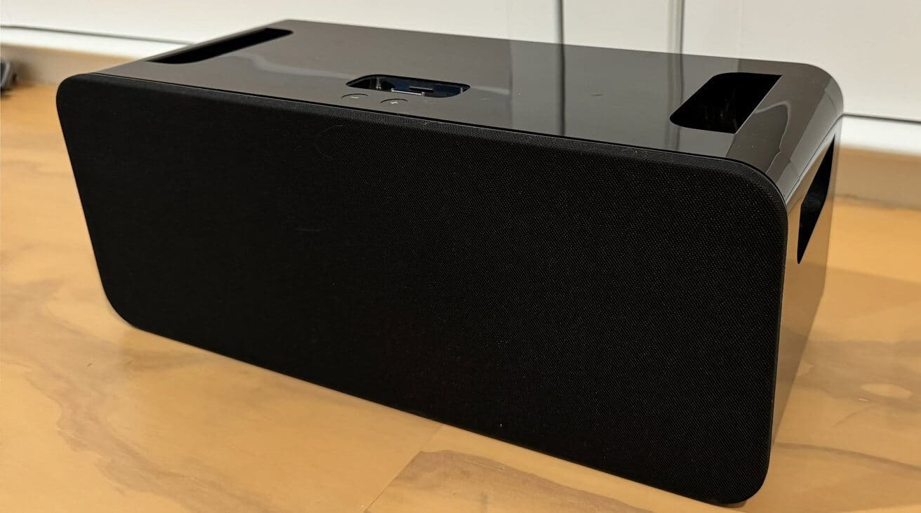 iPod Hi-Fi снова появился в черном корпусе