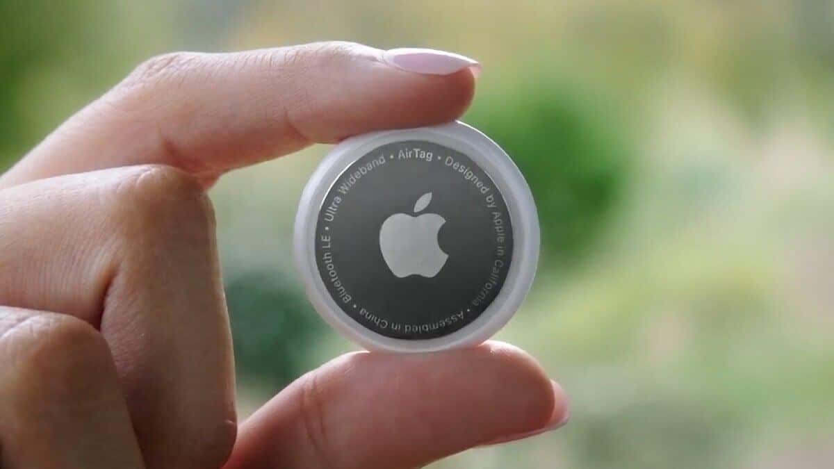 Apple выпускает новую прошивку для AirTag