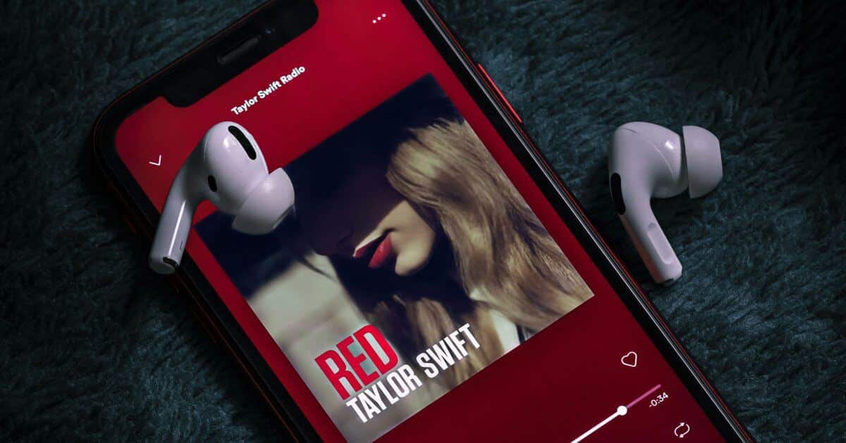 Песни Тейлор Свифт вернулись в TikTok после скандала с Universal