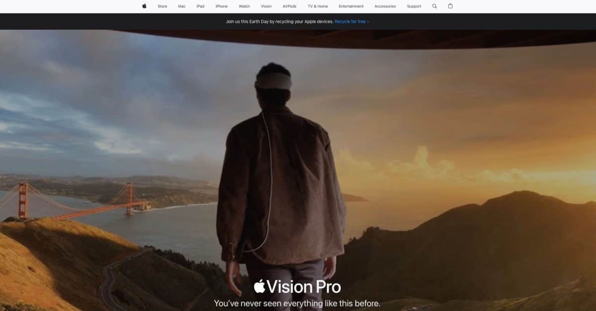Реклама обмена Apple и переработки с помощью баннера на главной странице