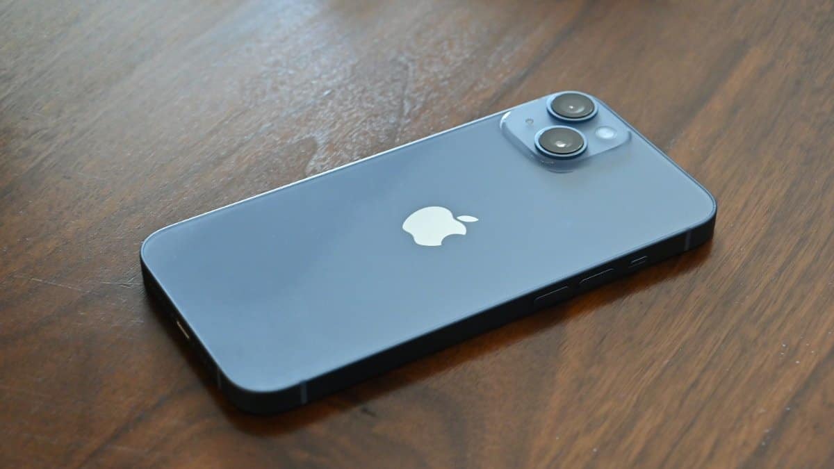 Продажи iPhone упали до самой низкой доли активации за последние годы