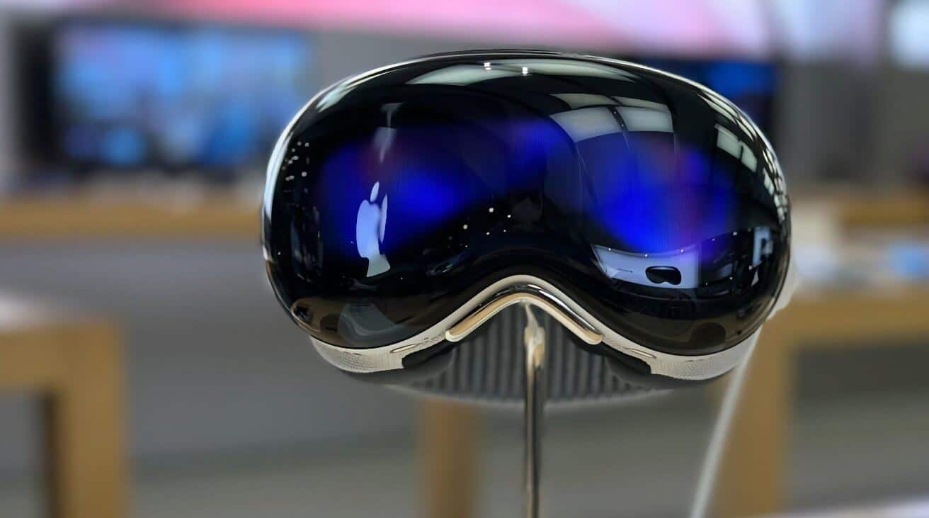 Apple теперь заявила, что будет продавать Apple Vision Pro за рубежом после WWDC
