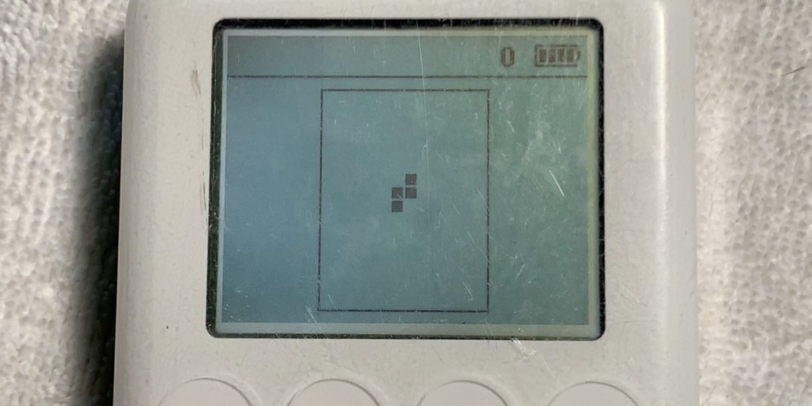 Клон игры iPod Tetris на прототипе третьего поколения