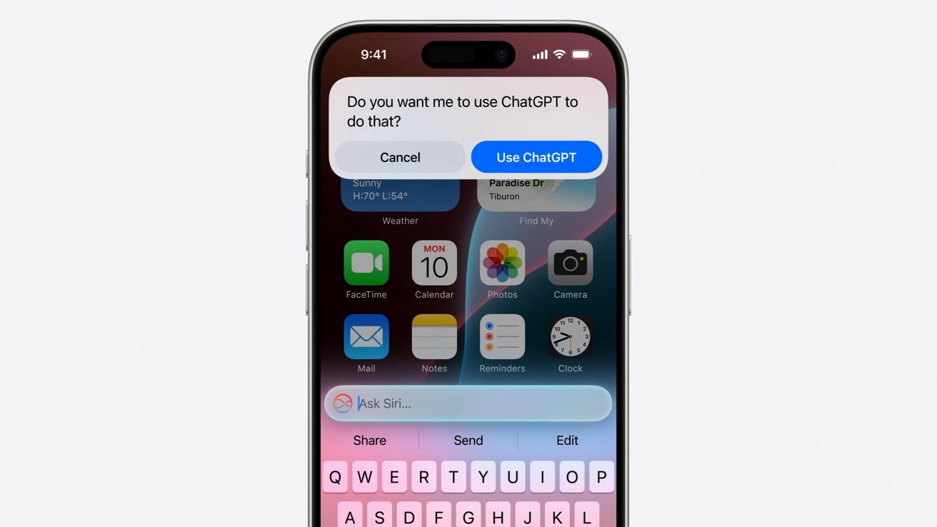 Siri спрашивает, можно ли отправить запрос в ChatGPT на iPhone