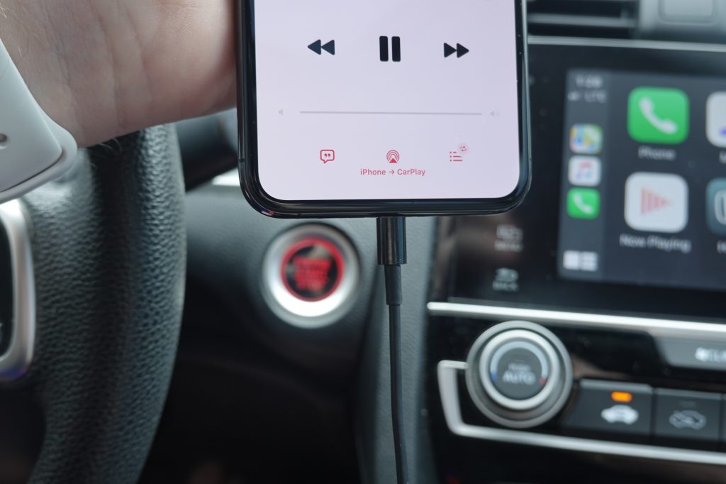 Проводной CarPlay