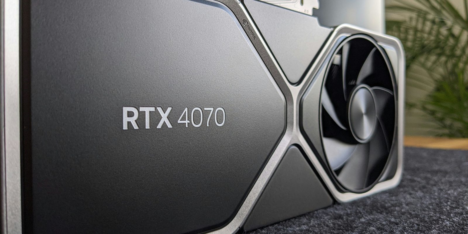 Nvidia обогнала AAPL | Показан графический процессор RTX 4070