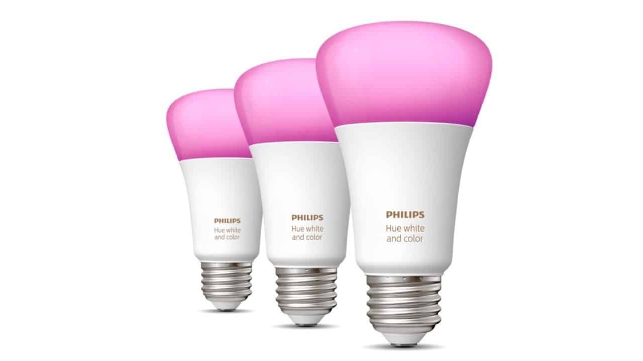 Лампочки Philips Hue случайным образом увеличивают яркость на 100%
