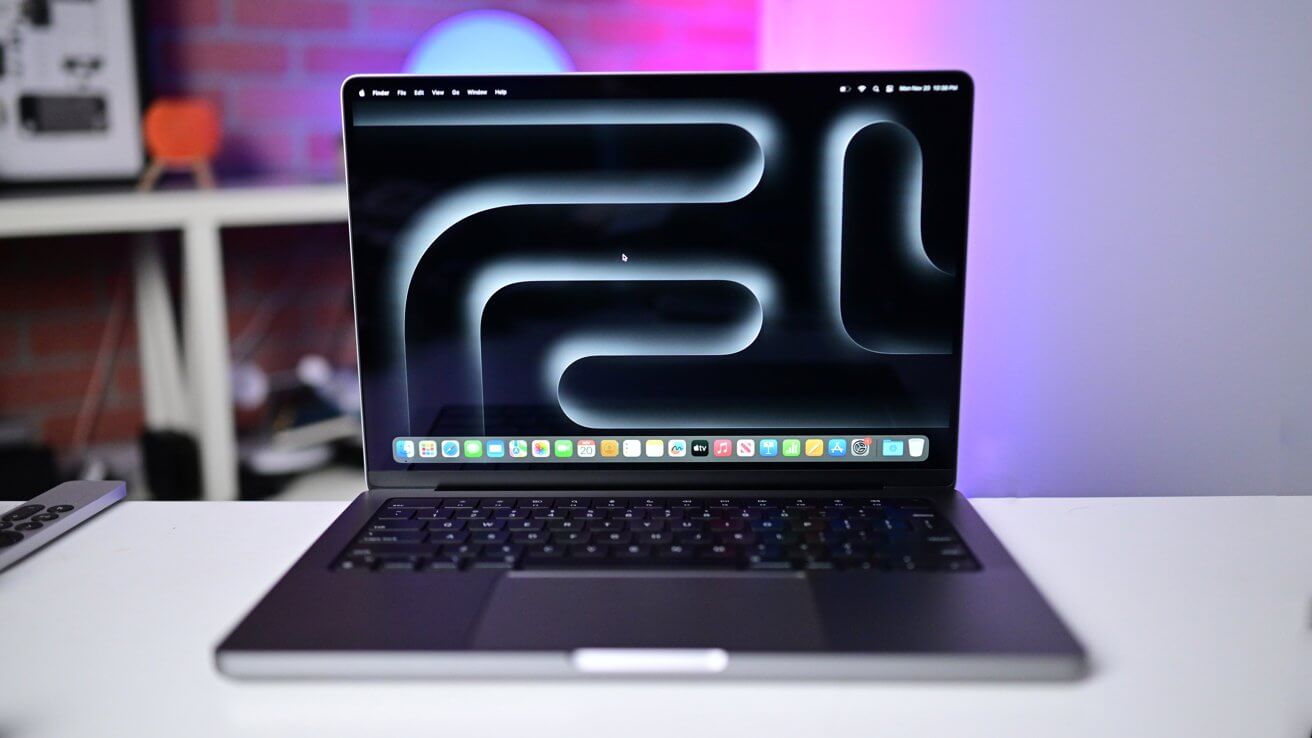 Как использовать два внешних дисплея на M3 MacBook Pro 14 дюймов