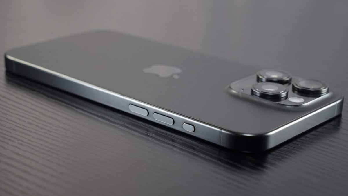 iPhone занял первые три места в списке продаж Counterpoint за второй квартал