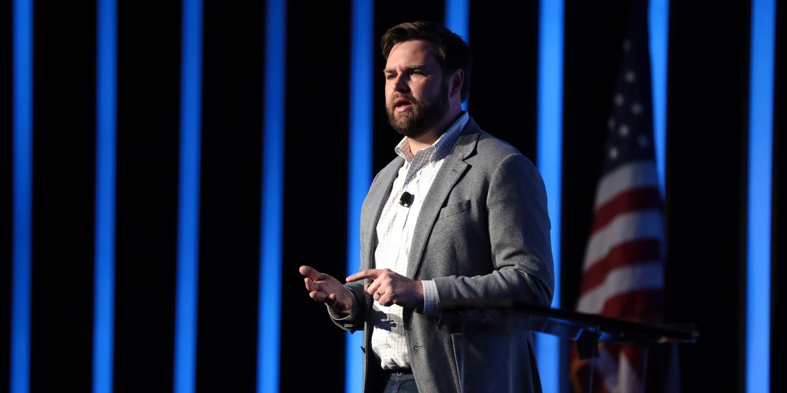 JD Vance Venmo связи общественности | Вэнс выступает на конференции