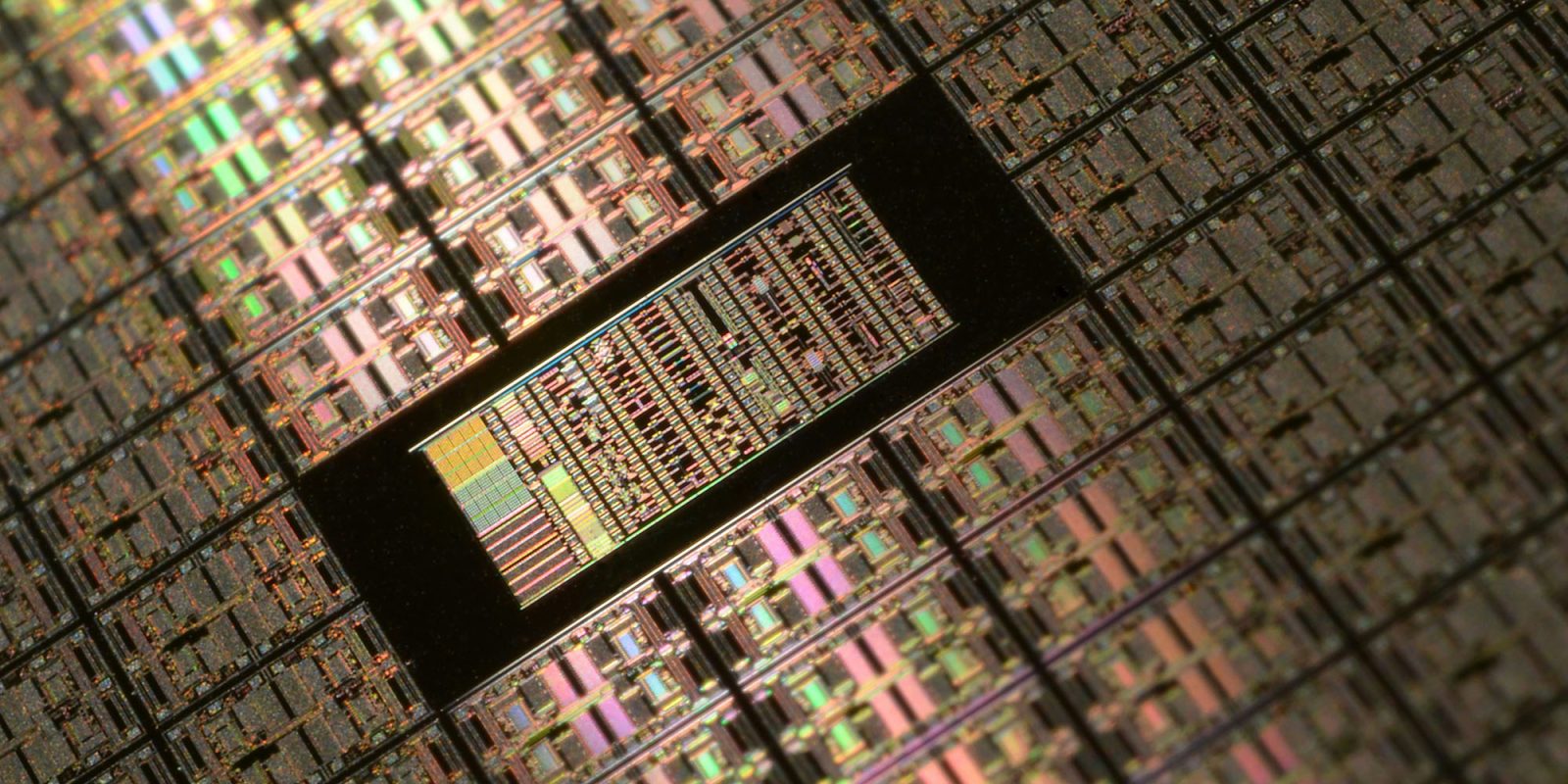 TSMC опережает график по пробному производству 2-нм чипов | Кремниевая пластина
