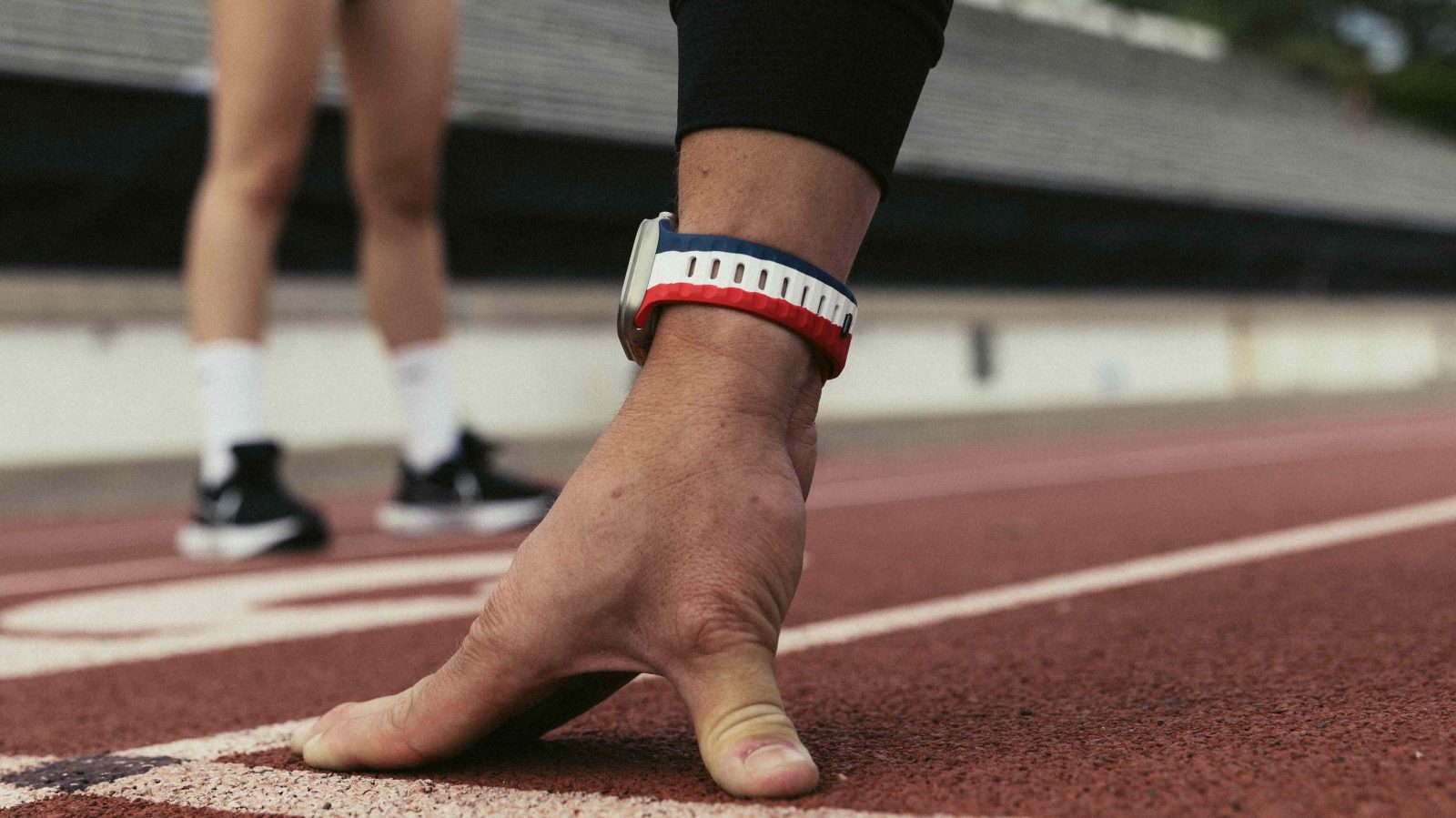 Спортивный ремешок для Apple Watch Nomad 2024 Summer Games