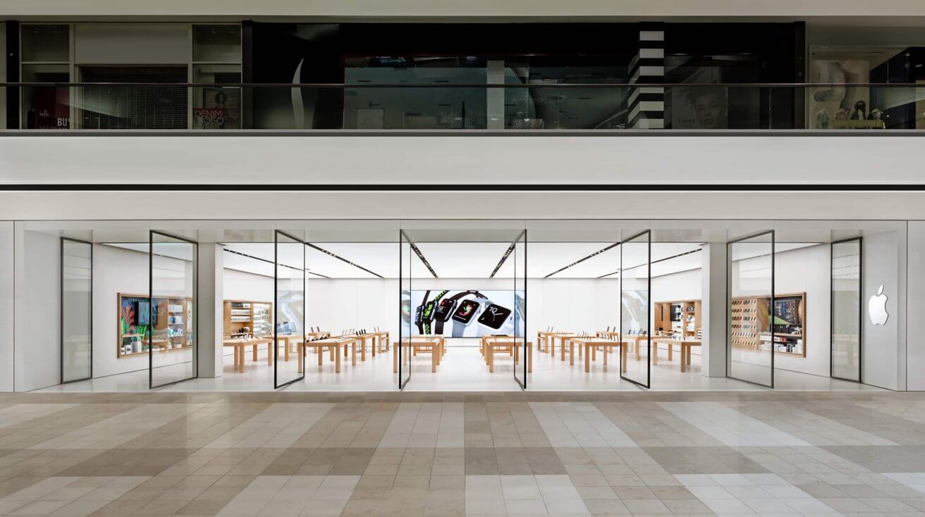 Кража в магазине Apple Store унесла товары на сумму 21 000 долларов