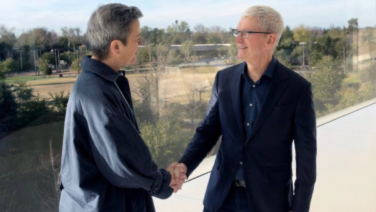Маргрет Вестагер (слева) и Тим Кук в Apple Park (источник: Маргрет Вестагер)