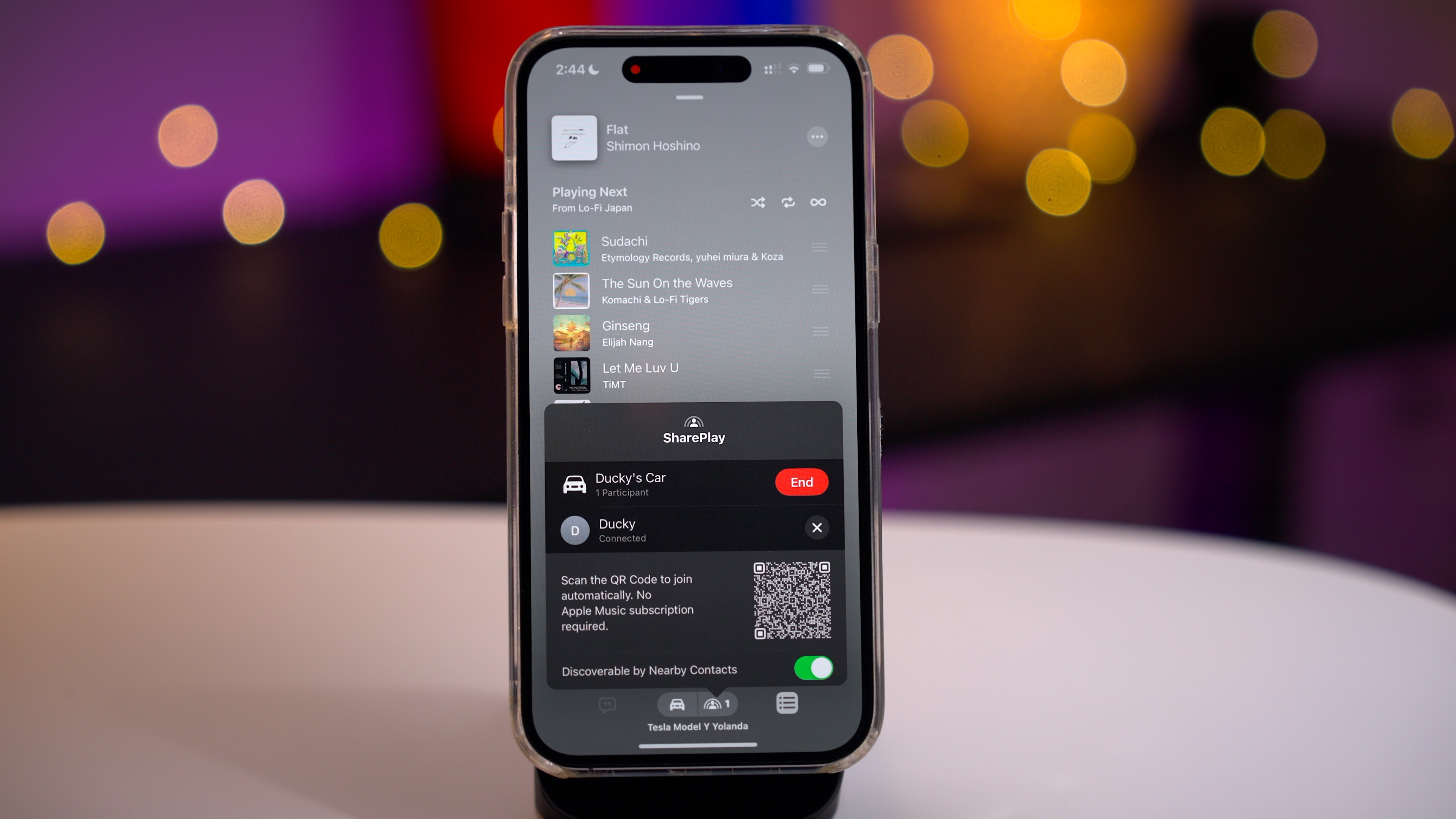 Поделиться музыкой с CarPlay