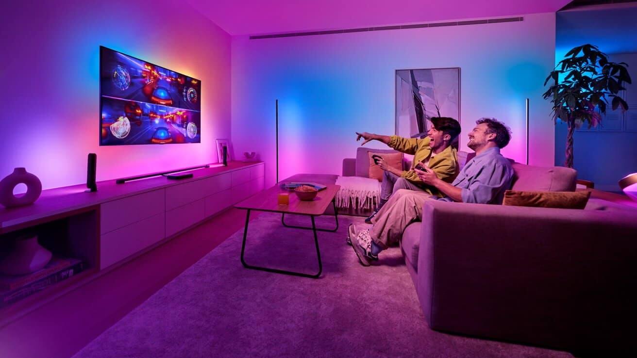 Signify обновляет блок синхронизации Philips Hue Play HDMI с HDMI 2.1