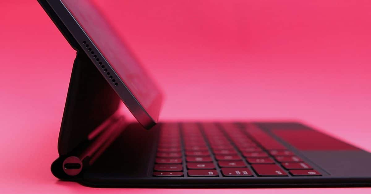 С 16 сентября приложения для iPad можно будет продавать через сторонние магазины приложений в ЕС