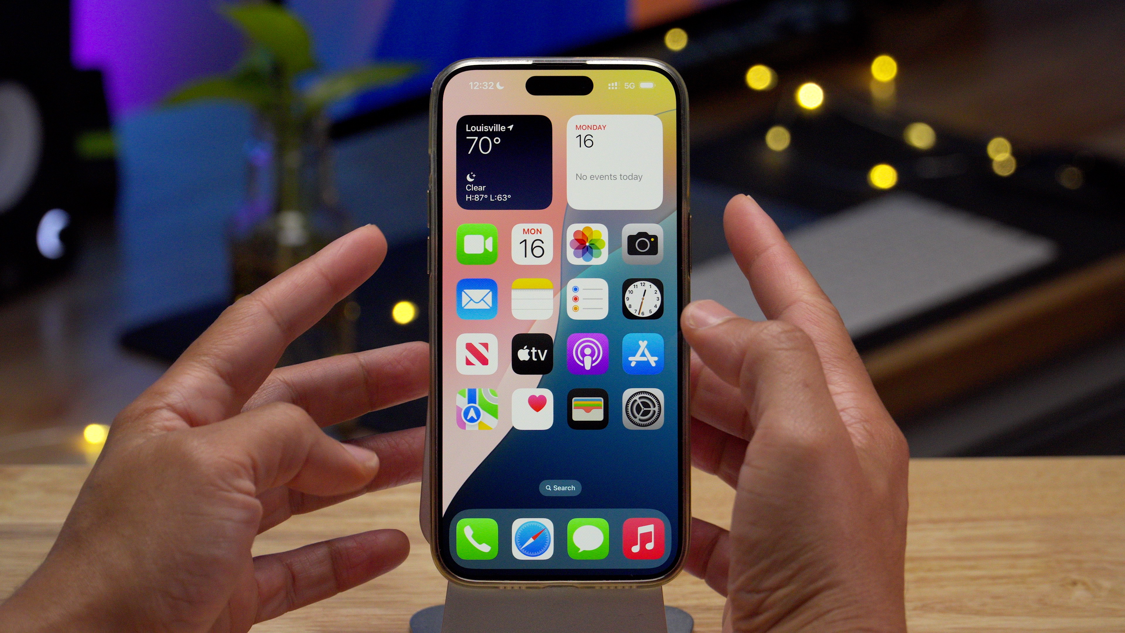 Большие значки приложений iOS 18
