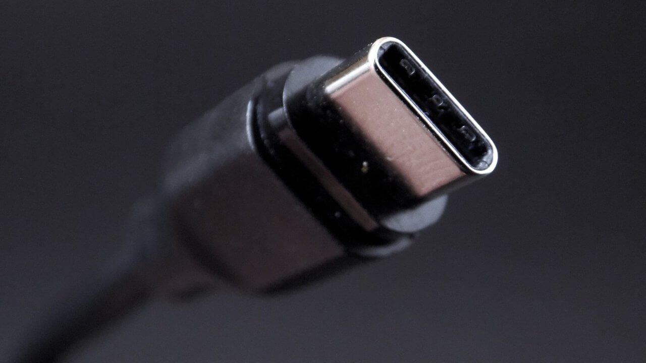 Великобритания пересматривает требования к зарядным устройствам USB-C после всех остальных