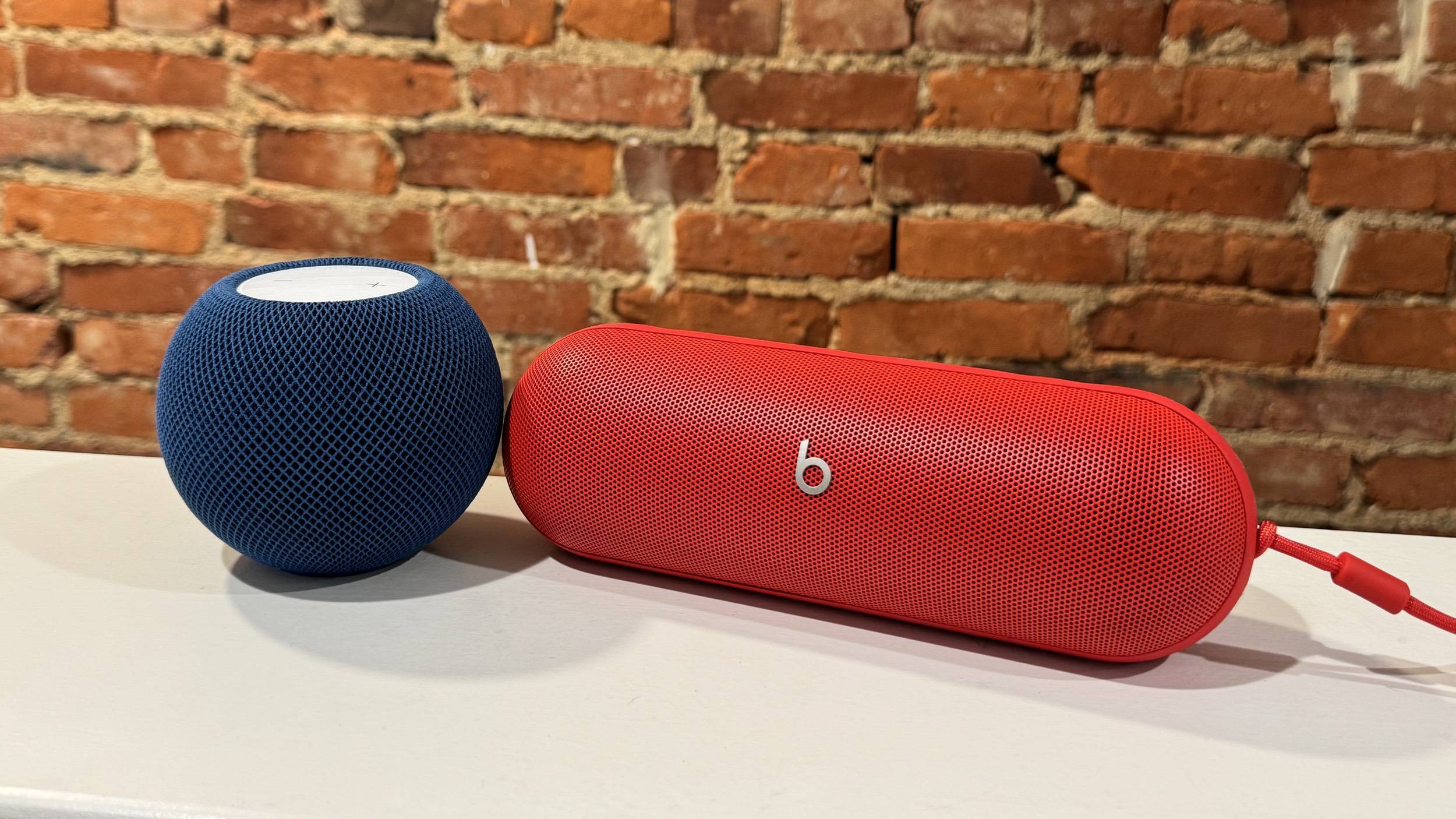 Beats Pill и HomePod mini