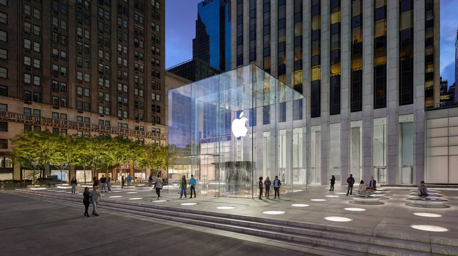 Нью-йоркский Apple Store