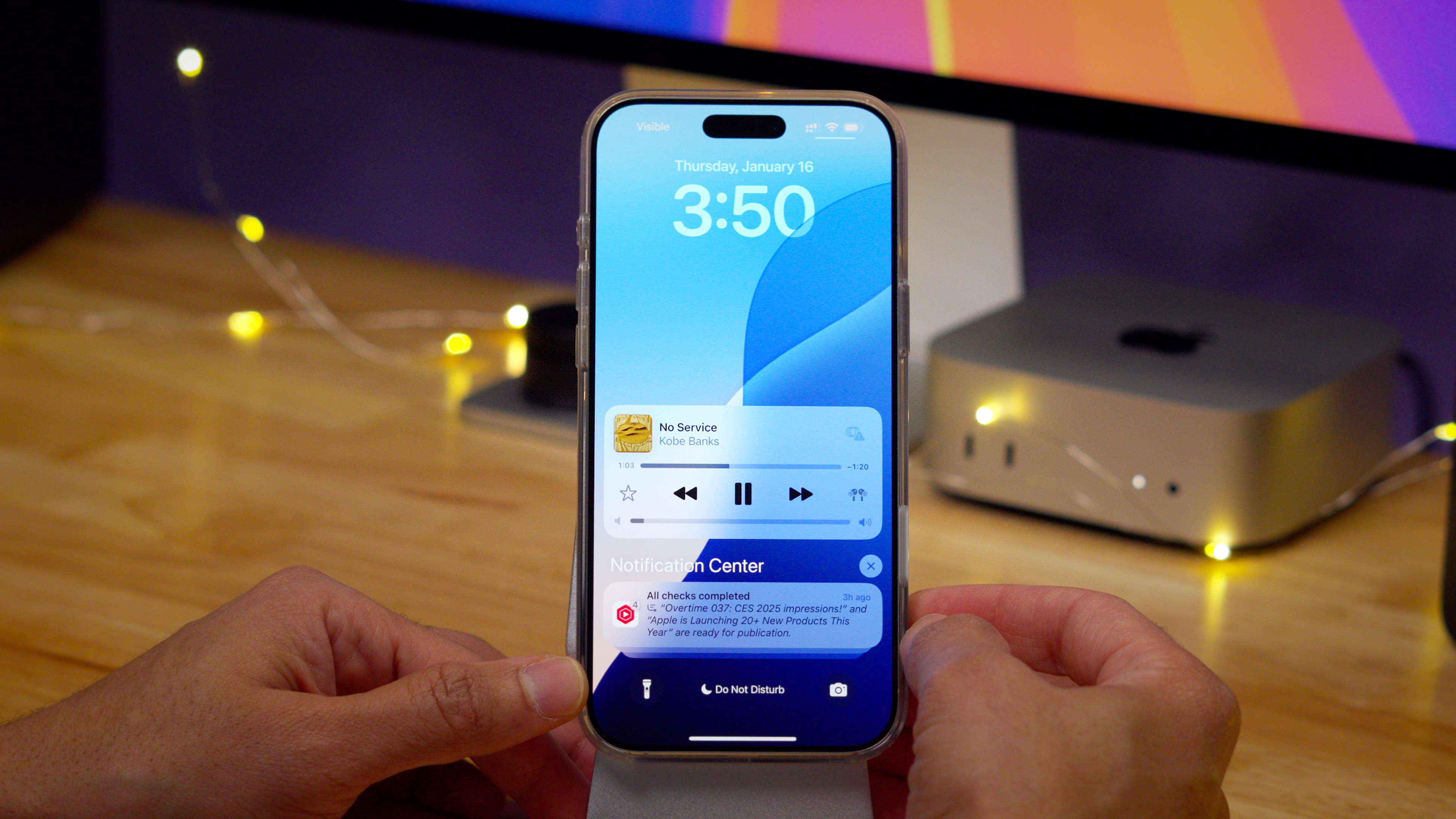 iOS 18.3 Beta 3. Курсив для сводок уведомлений