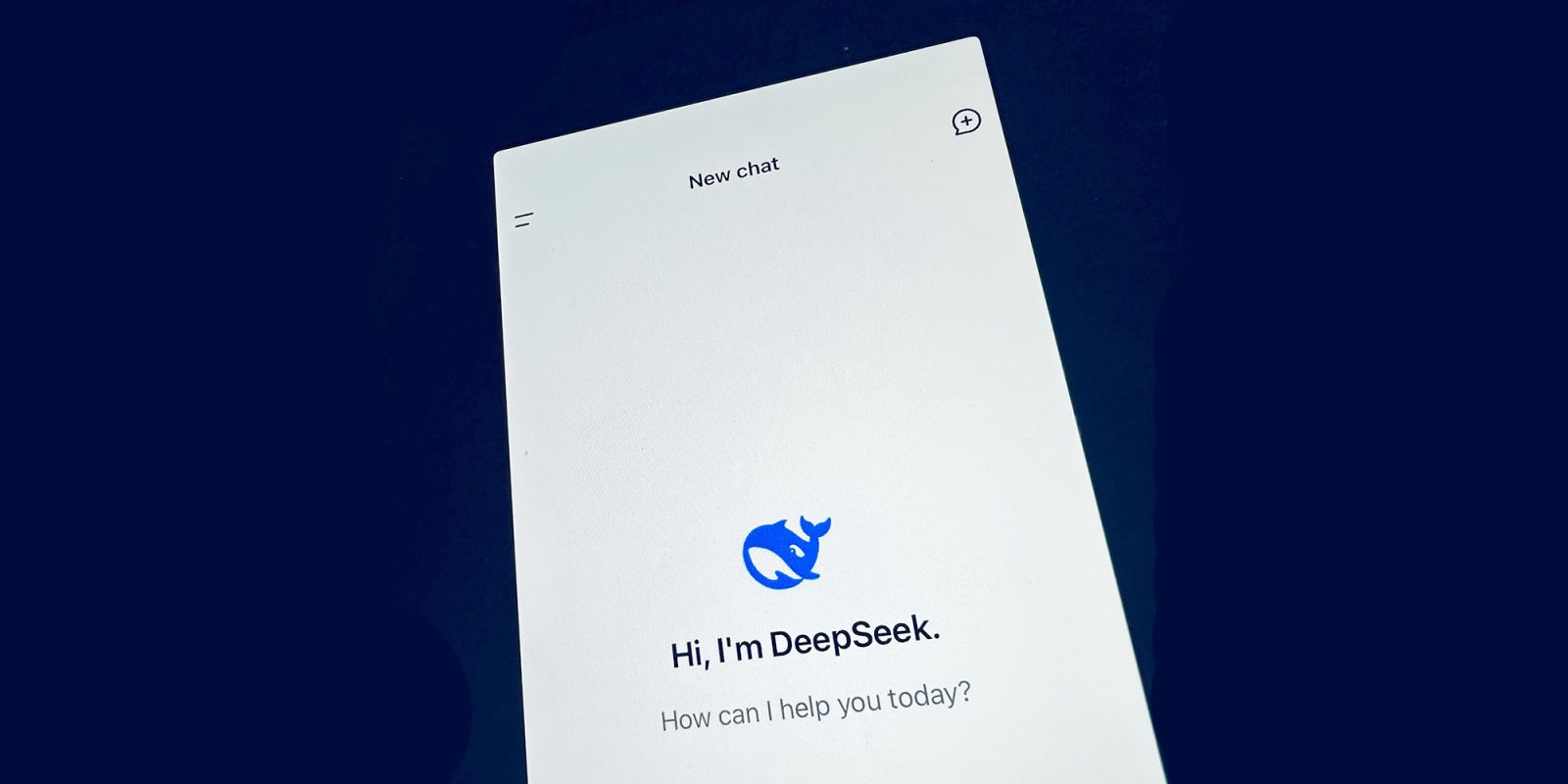 AAPL поднялся на 3% на DeepSeek News, так как другие технологические акции упали | Приложение можно увидеть на смартфоне
