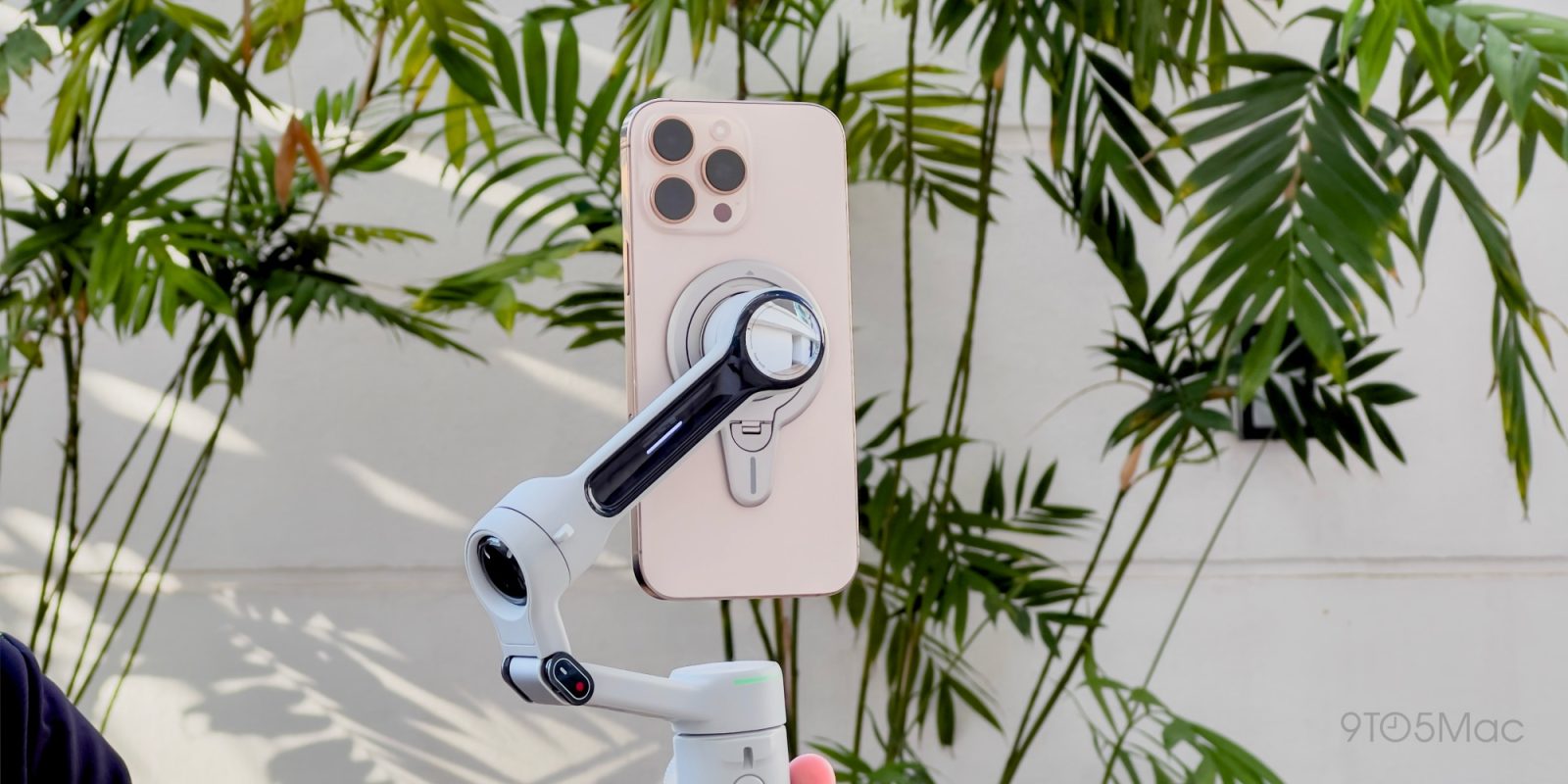 Практический опыт: познакомьтесь с новым стабилизатором Insta360 Flow 2 Pro с интеграцией с iPhone