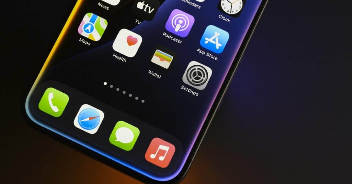 Самый доступный iPhone от Apple должен стать намного популярнее благодаря Apple Intelligence
