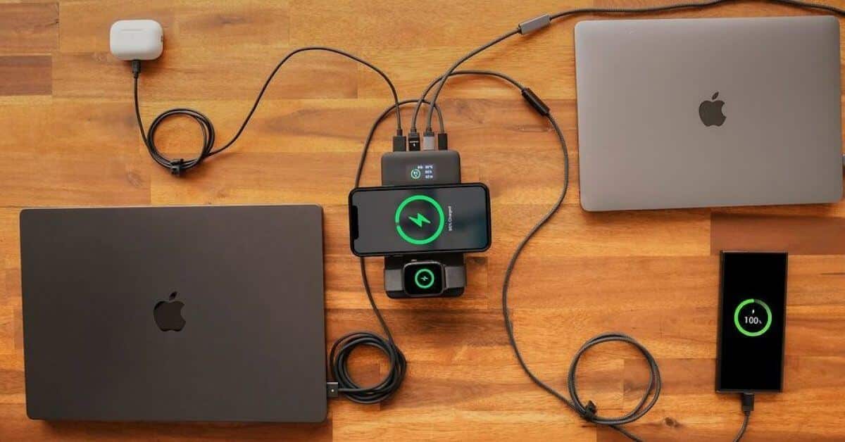 Видео: Chargeasap представляет Flash Pro Ultra, первый в мире пауэрбанк мощностью 275 Вт с двумя OLED-дисплеями