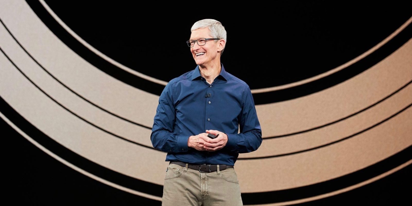Тим Кук продукция Apple 2025 год