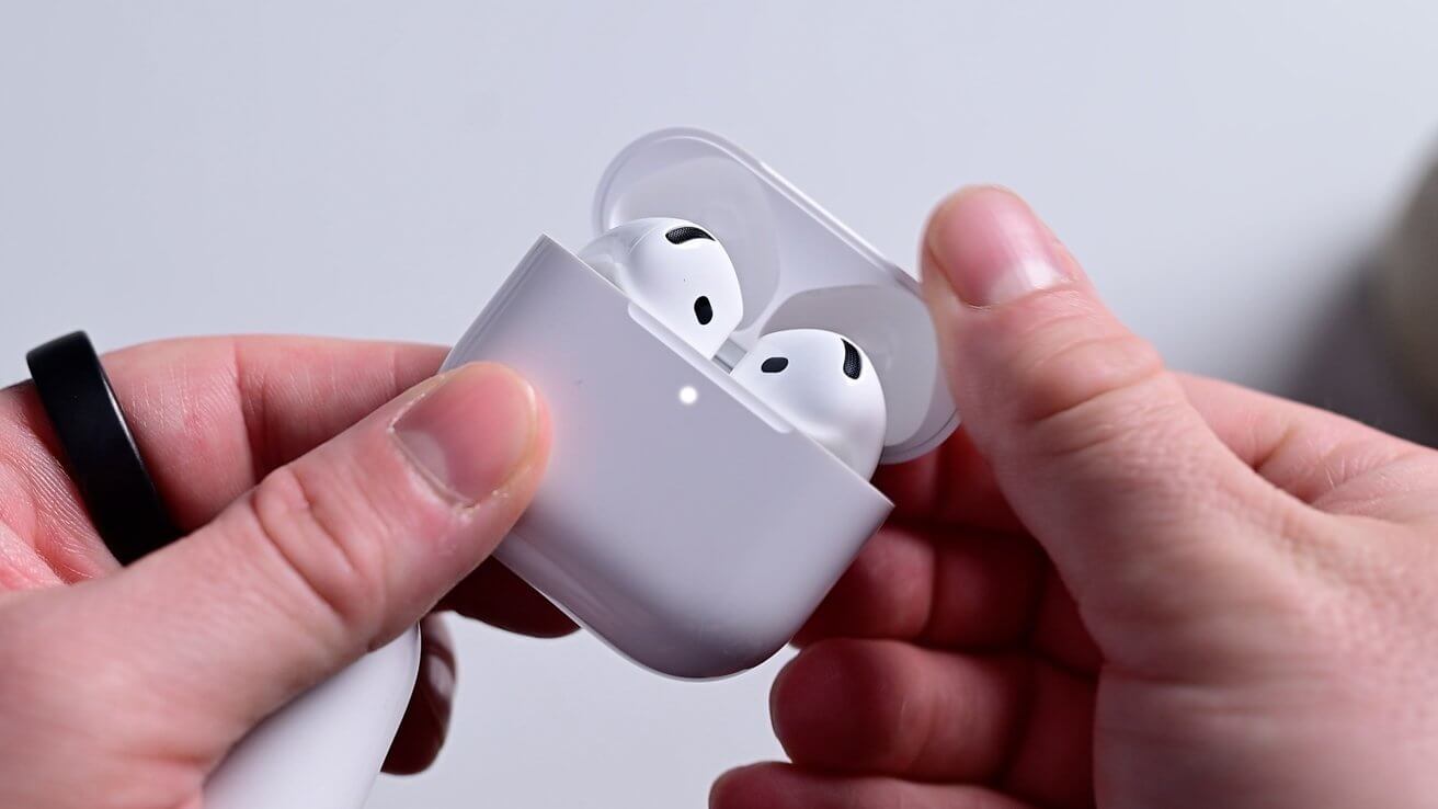 AirPods Pro 2 и AirPods 4 получили новое обновление прошивки